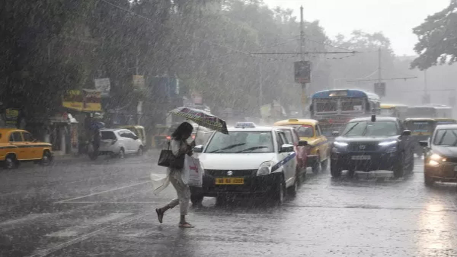 Kerala on High Alert for Extremely Heavy Rainfall in Three Districts on May 19-20